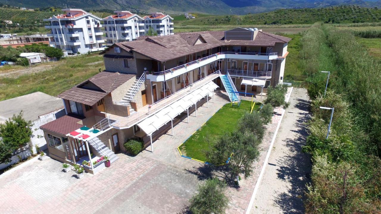 Dolce Italia Residence Radhime Exterior photo